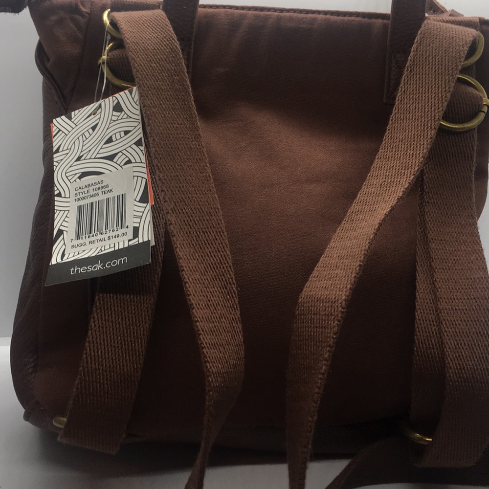 The Sak shoulderbag/backpac
